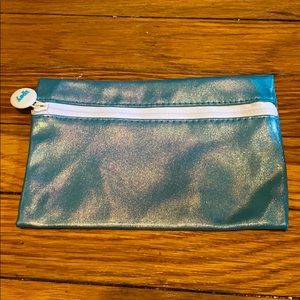 Makeup bag